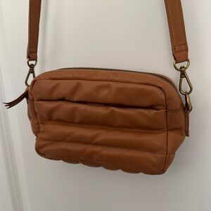 Madewell The Transport Camera Bag Puff Edition Camel Brown like new
